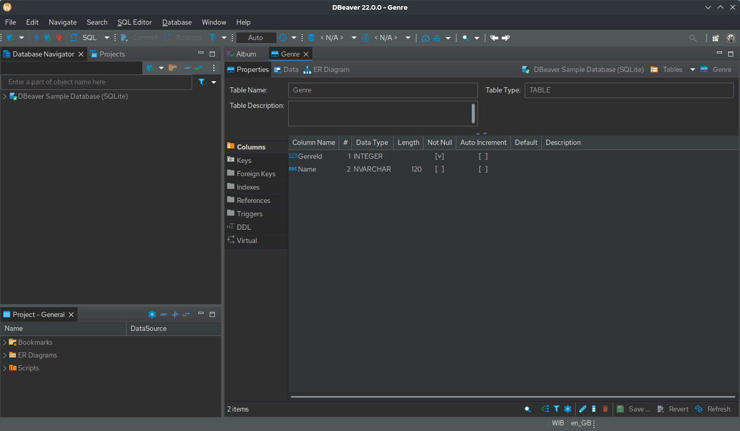 DBeaver 22 on Linux showing Database Navigator, table properties and column definitions for a SQLite sample database